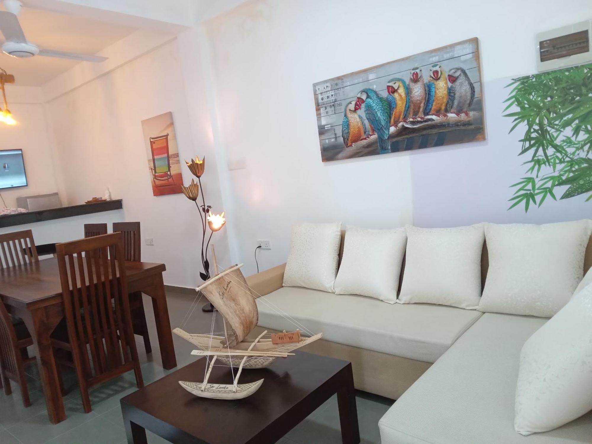 White Rose Safari Home Stay Udawalawe Exterior photo