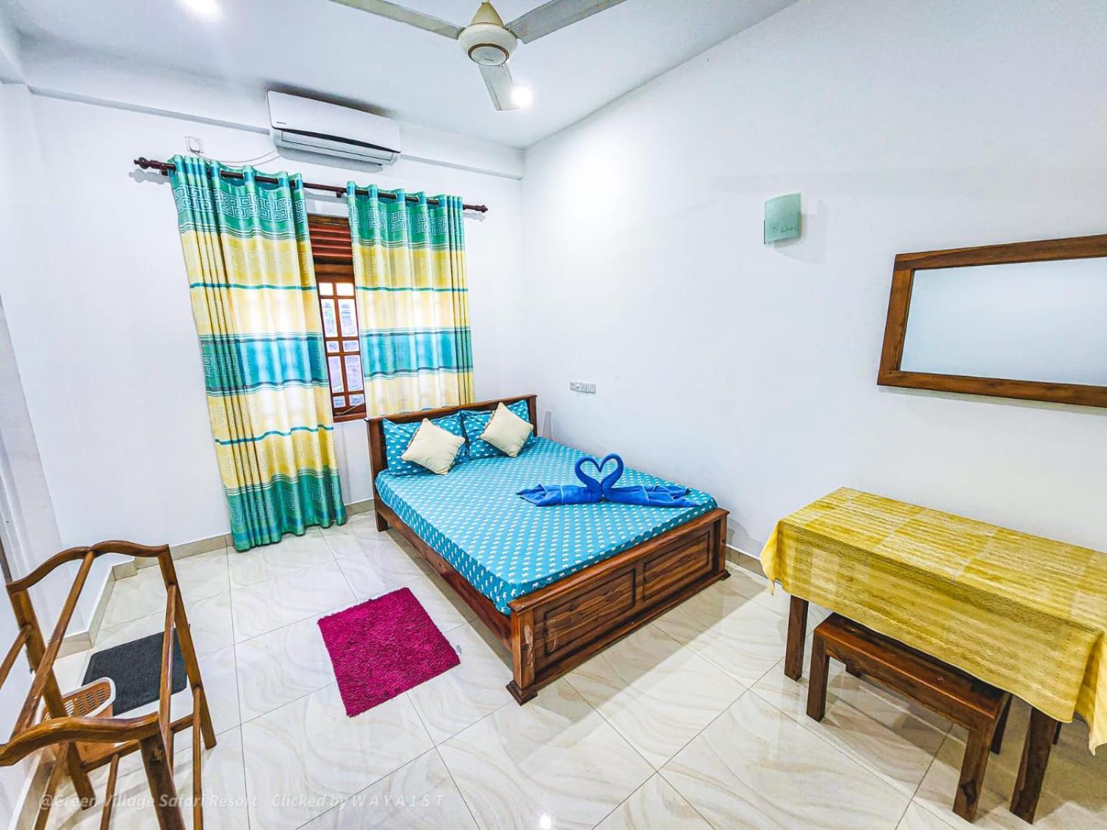 White Rose Safari Home Stay Udawalawe Exterior photo